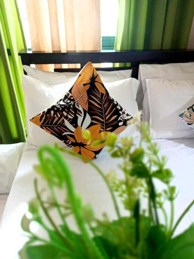 The Palm Tree Condotel Manila Airport المظهر الخارجي الصورة
