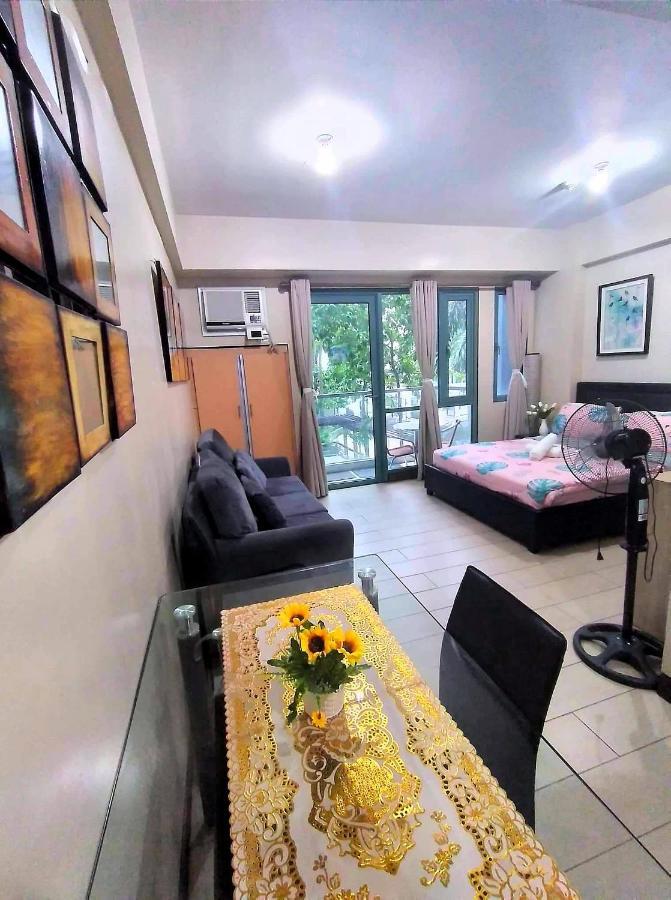 The Palm Tree Condotel Manila Airport المظهر الخارجي الصورة