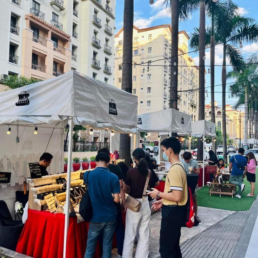 The Palm Tree Condotel Manila Airport المظهر الخارجي الصورة